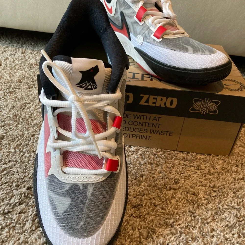 Nike breathable white
